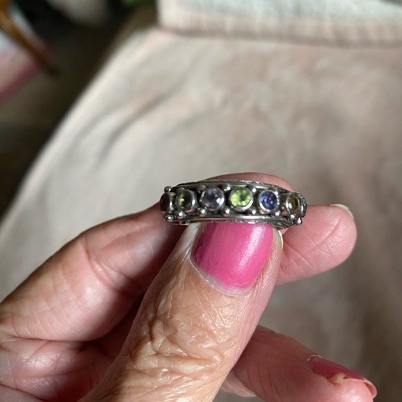 Ring - Picture 1 of 3